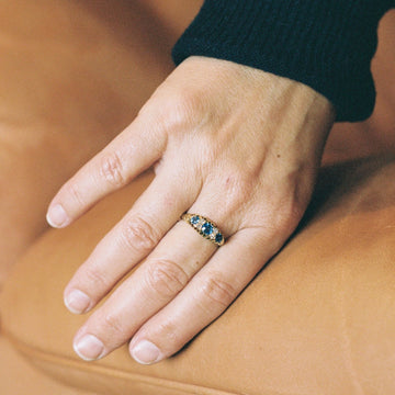 14k Gold Sapphire and Diamond Filigree Pleated Ring