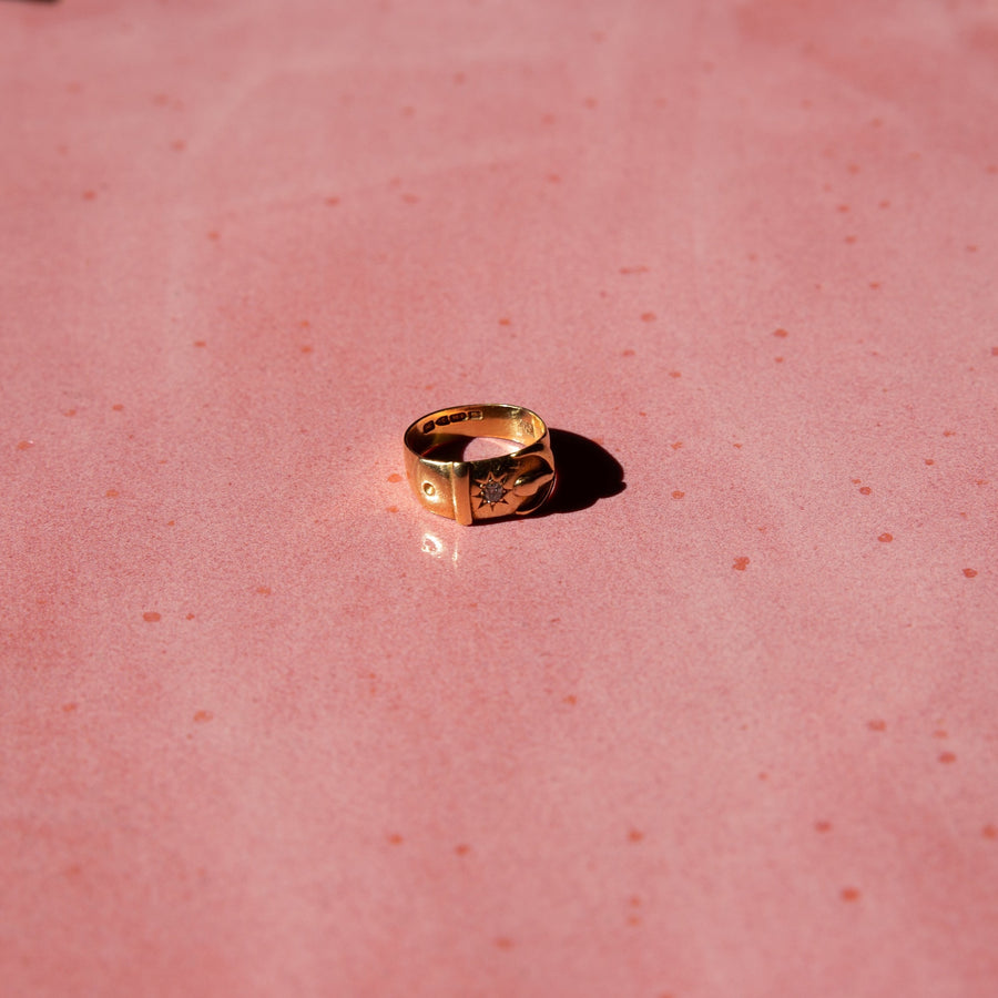 18k Gold Buckle Ring