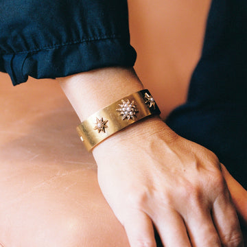 Yellow Gold Bangle with Natural Pearl Appliqué