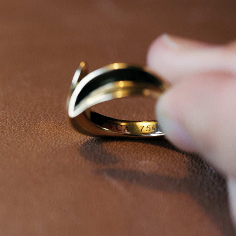 Van Cleef & Arpels Leaf Ring