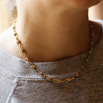 14k Yellow Gold Tiffany Style Barbel Staple Link Chain