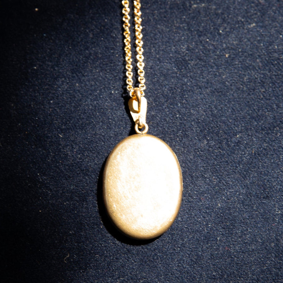 XXL Oval Gold Fill Locket with Etched Diamond Motif