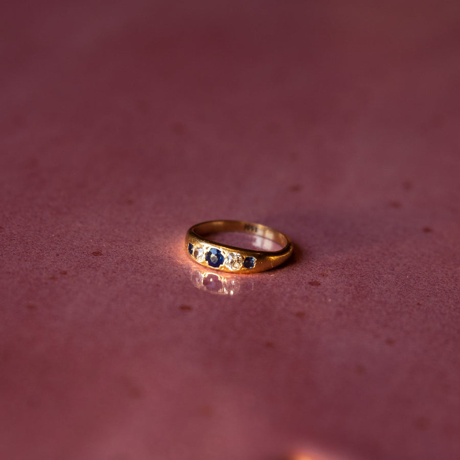 18k Gold Sapphire and Diamond Ring